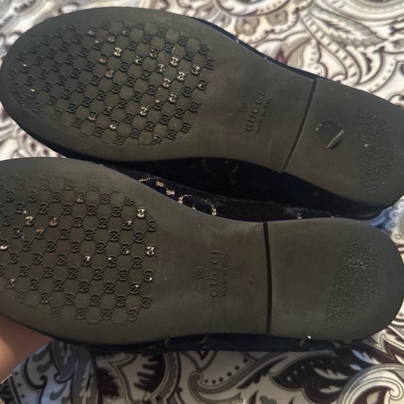 Gucci Gold Horsbit Navy Loafers - Picture 3 of 4